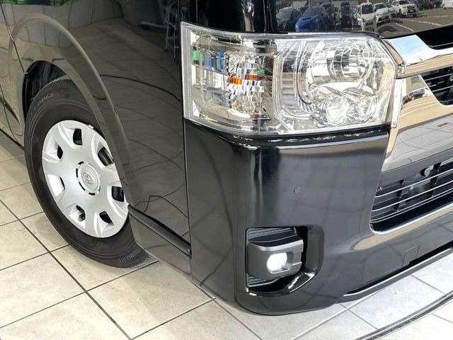 �yLED�w�b�h���C�g�z���V����ԑ��s�����ǍD�Ȏ��E���m�ۂ����S���ĉ^�]�ł��鍂�P�xLED�w�b�h���C�g�𑕔�!�_�����x�������A����d�͂��}�����Ă��܂��B