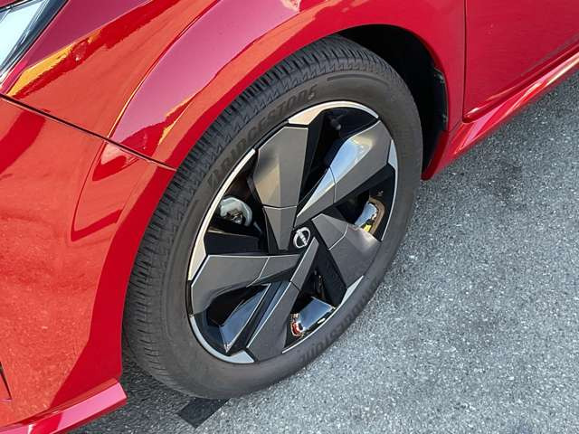 ノートオーラ1.2 G レザーエディション