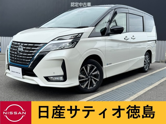 セレナ1.2 e-POWER ハイウェイスターV