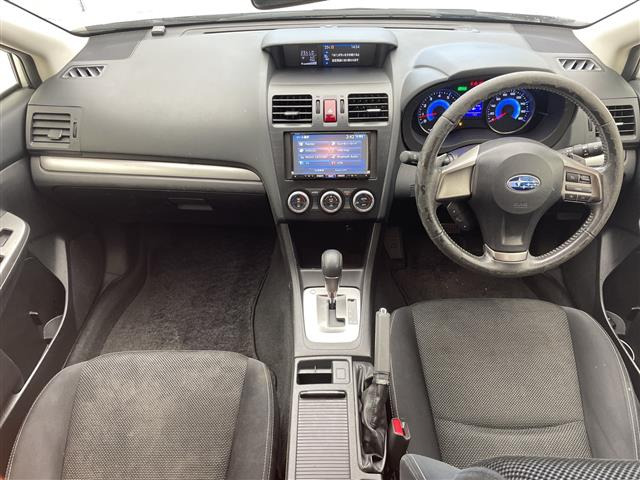 インプレッサXVハイブリッド2.0i 4WD