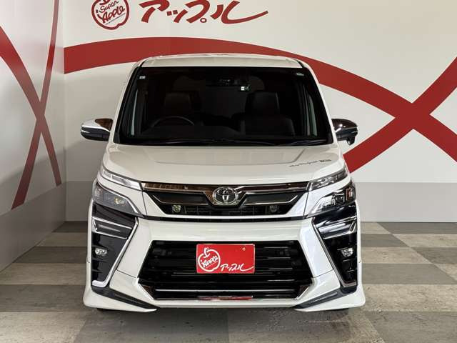 ヴォクシー2.0 ZS 煌III 4WD