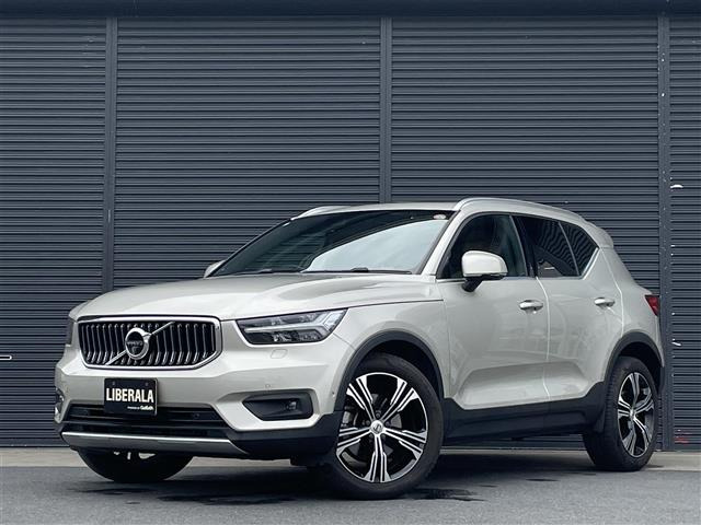 XC40T4 AWD インスクリプション 4WD
