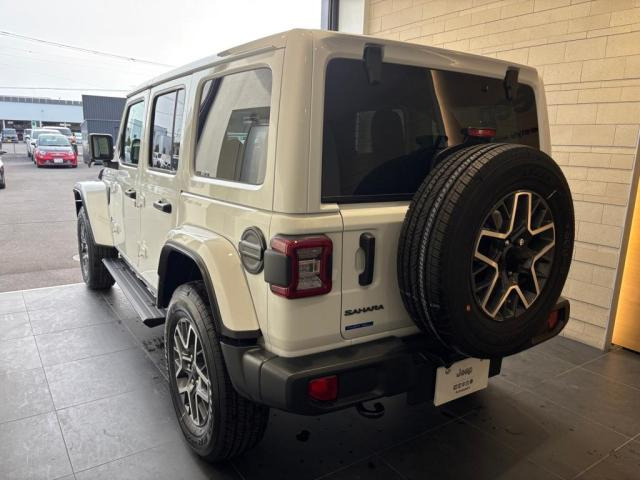 ラングラーアンリミテッド サハラ パワーサイドステップ 4WD