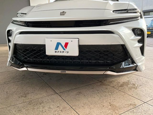 クラウンスポーツ2.5 Z E-Four 4WD