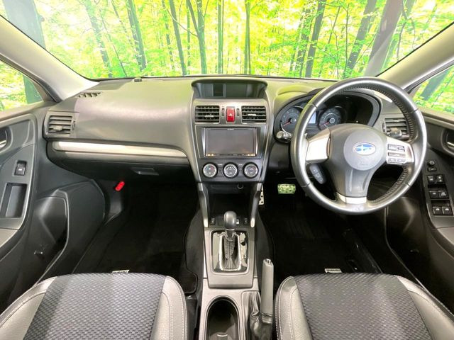 フォレスター2.0 XT 4WD