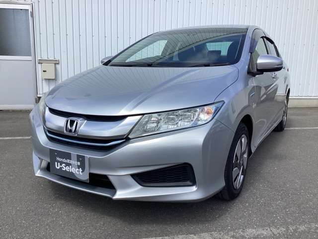 グレイス1.5 ハイブリッド LX