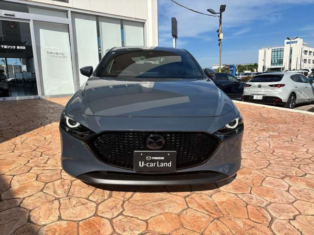 MAZDA3ファストバック1.8 XD バーガンディ セレクション