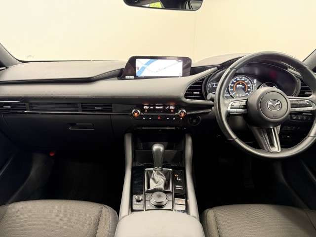 MAZDA3ファストバック2.0 20S プロアクティブ ツーリング セレクション