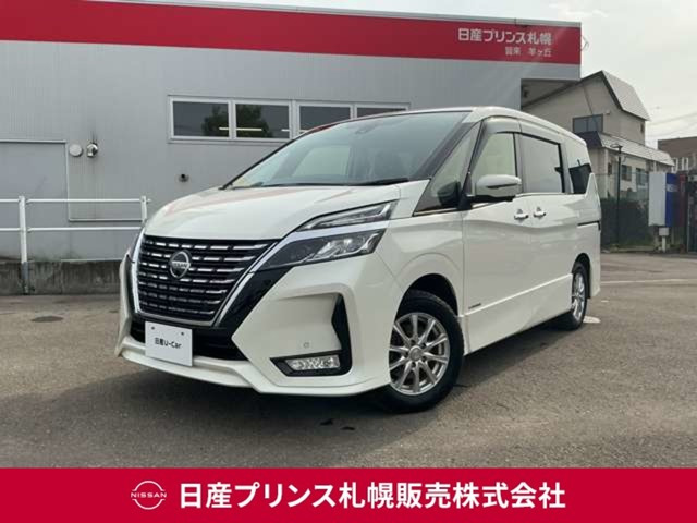 セレナ2.0 ハイウェイスターV 4WD