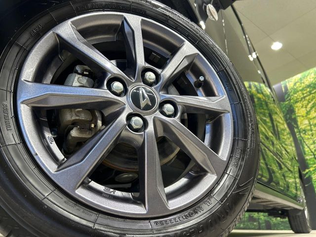�y����14�C���`�A���~�z�C�[���z�O�ςɃ}�b�`���������A���~�z�C�[���𑕒����Ă���܂��B�e��ЊO�A���~�z�C�[����A�X�^�b�h���X�^�C�����戵�����Ă���܂��B���񂲑��k����������