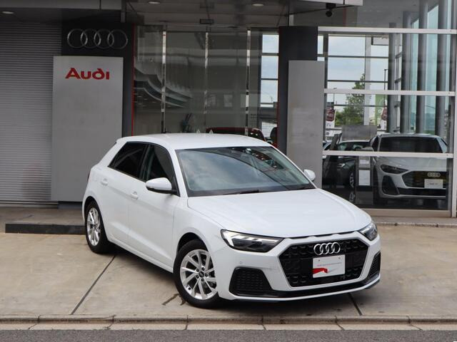 A1スポーツバック25 TFSI アドバンスド