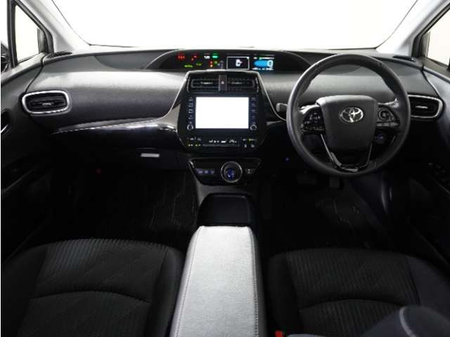 プリウスPHV1.8 A