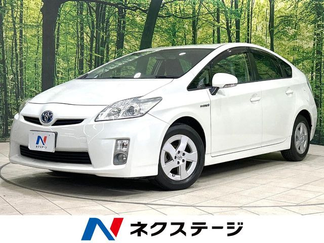 プリウス1.8 S