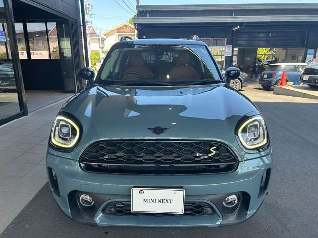 ミニクロスオーバークーパー S E オール4 4WD
