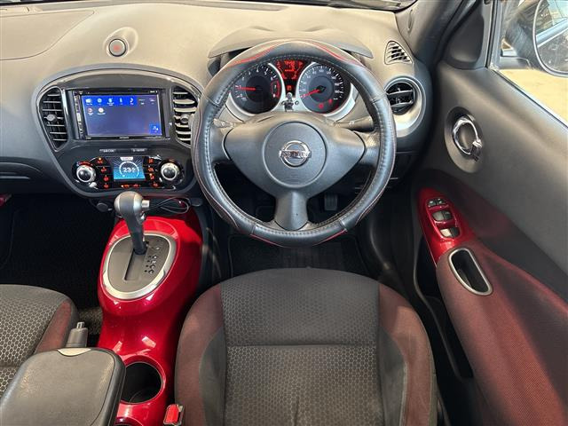 ジューク1.5 15RX V セレクション