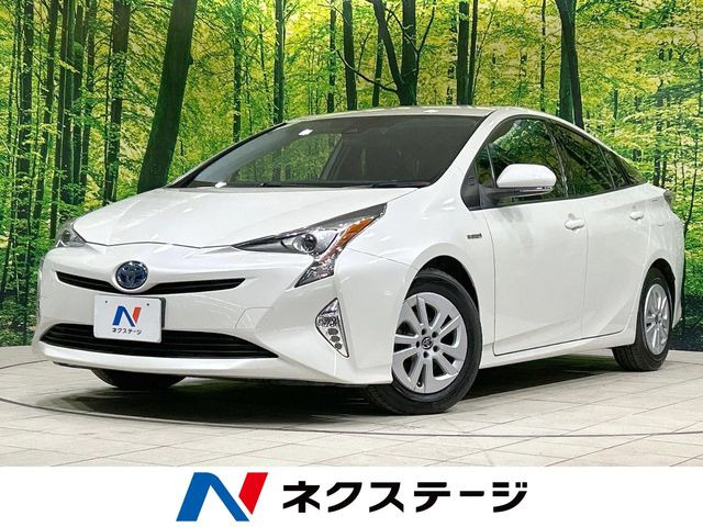 プリウス1.8 S