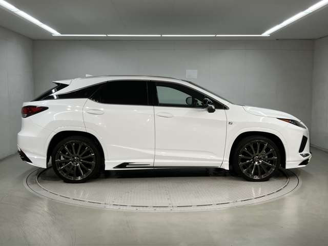 RX300 Fスポーツ 4WD