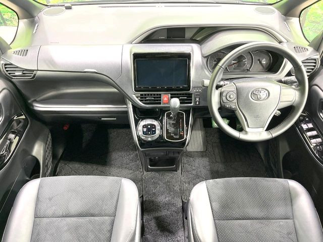 ヴォクシー2.0 ZS 煌III