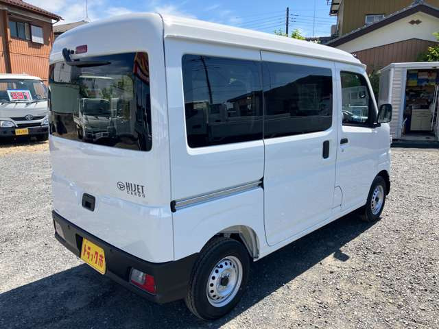 ハイゼットカーゴデラックス