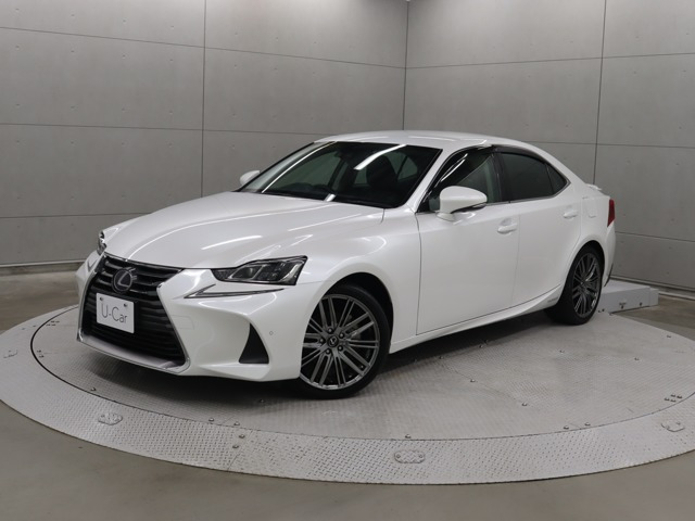 IS300h バージョンL