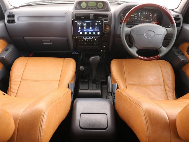 ランドクルーザープラド2.7 TX 4WD