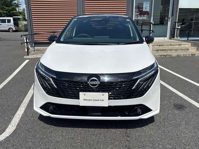 ノートオーラ1.2 G レザーエディション