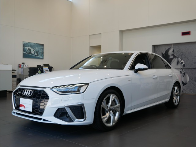 A445 TFSI クワトロ Sライン 4WD
