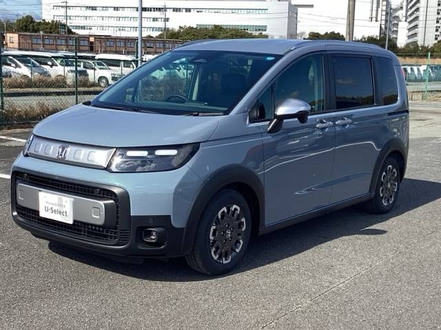 フリード1.5 クロスター