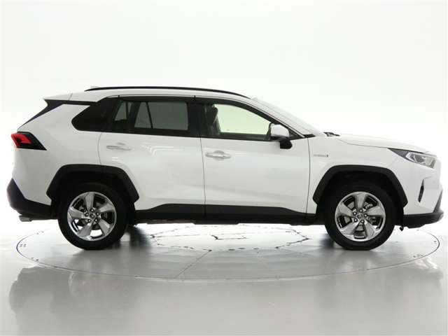RAV42.5 ハイブリッド G E-Four 4WD