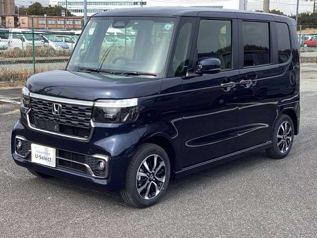 N-BOXカスタムターボ コーディネートスタイル モノトーン