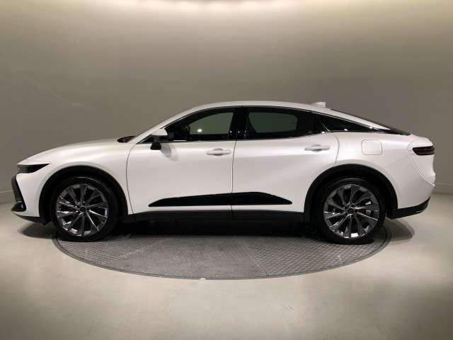 クラウンクロスオーバー2.5 Z E-Four 4WD