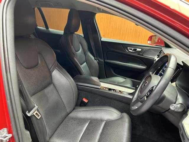 V60T5 インスクリプション