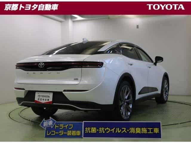 クラウンクロスオーバー2.5 G アドバンスト レザー パッケージ E-Four 4WD