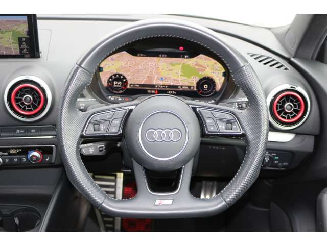 A3スポーツバック30 TFSI スポーツ Sラインパッケージ