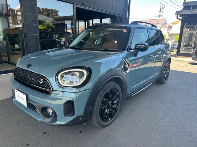 ミニクロスオーバークーパー S E オール4 4WD