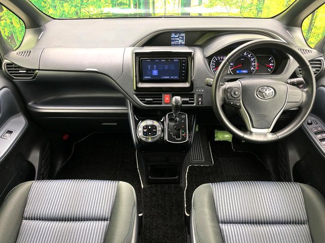 ヴォクシー2.0 ZS 煌II
