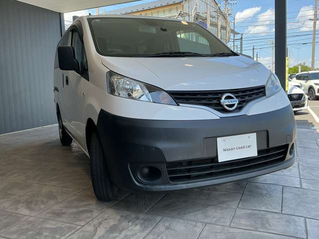 NV200バネットバン1.6 DX