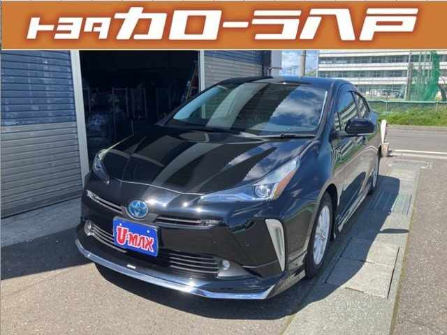 プリウス1.8 S セーフティ プラスII E-Four 4WD
