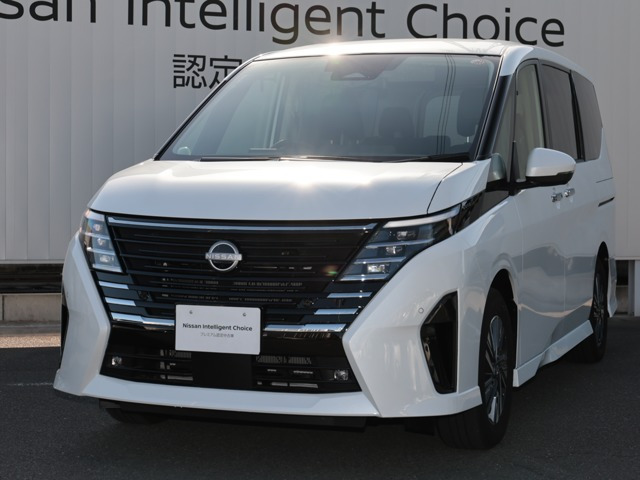セレナ1.4 e-POWER ハイウェイスターV