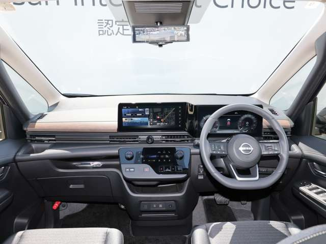 セレナ1.4 e-POWER ハイウェイスターV