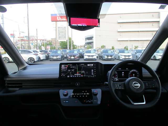 セレナ1.4 e-POWER ハイウェイスターV