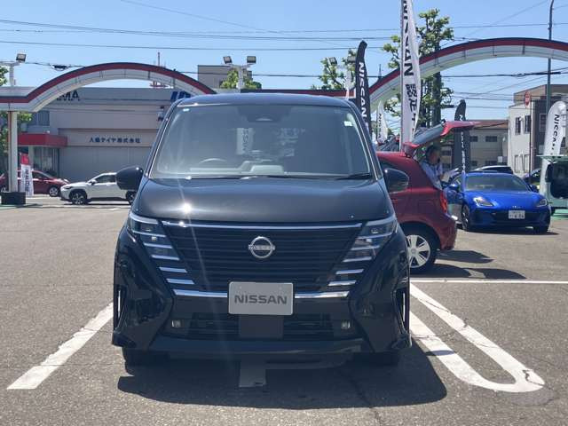 セレナ1.4 e-POWER ハイウェイスターV