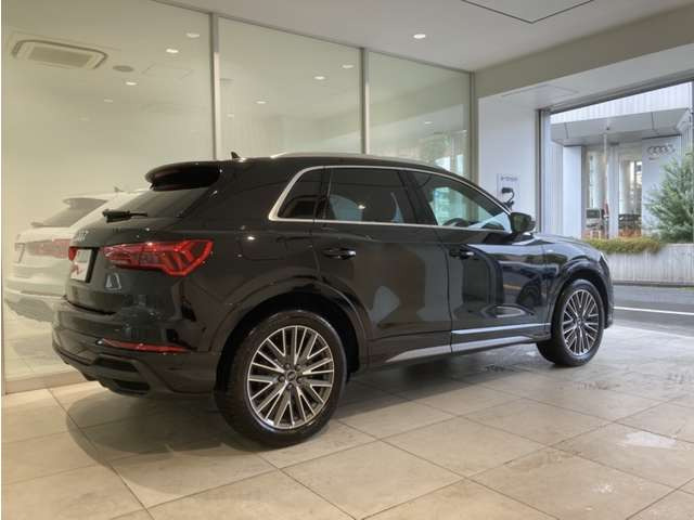 Q3