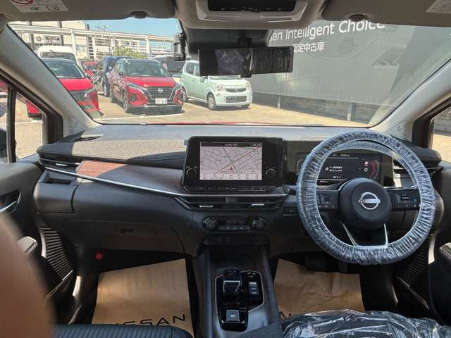 ノートオーラ1.2 G レザーエディション