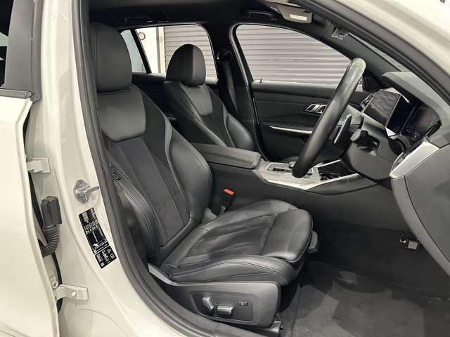 3シリーズツーリング320d xドライブ Mスポーツ  4WD