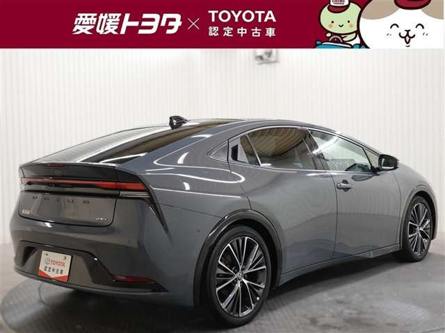 プリウス2.0 Z
