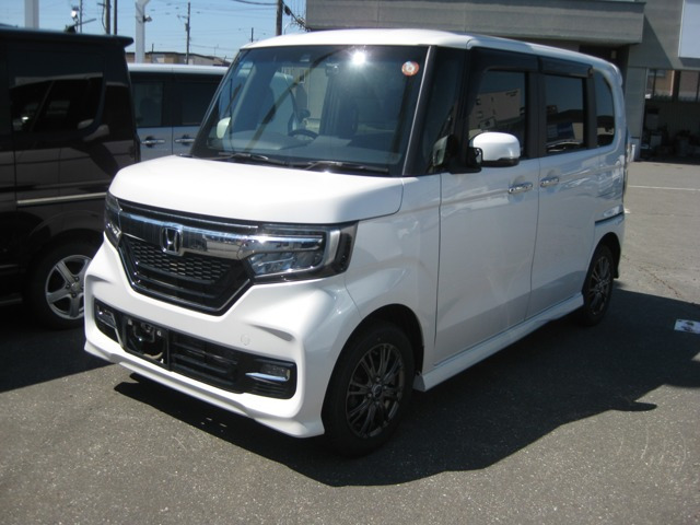 N-BOXカスタムG L ターボ ホンダセンシング 4WD