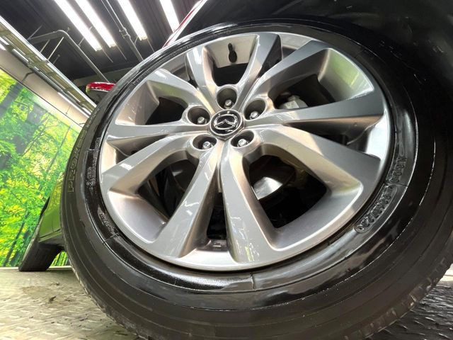 �y�����A���~�z�C�[���z�O�ςɃ}�b�`���������A���~�z�C�[���𑕒����Ă���܂��B�e��ЊO�A���~�z�C�[����A�X�^�b�h���X�^�C�����戵�����Ă���܂��B���񂲑��k����������