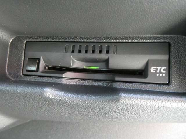 今では当たり前のETC♪高速道路の料金所も楽々通過!!