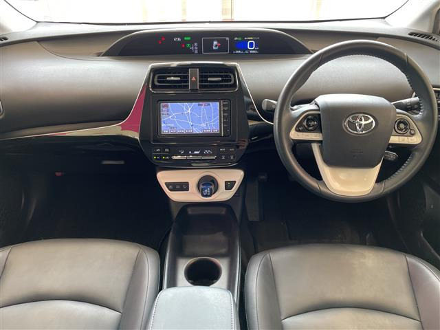 プリウス1.8 S ツーリングセレクション